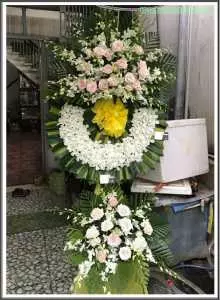 Vòng hoa viếng đám tang - HTL500