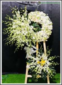 Vòng hoa viếng đám tang - HTL529